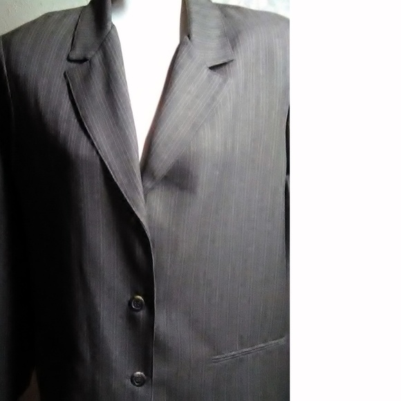 Alfred Dunner New Brown Pinstripe Blazer Size 16 - Picture 5 of 6